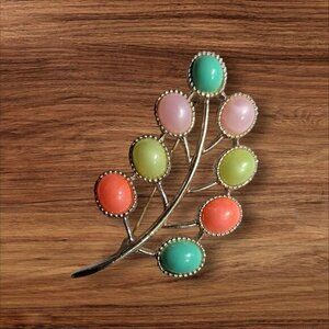 Vintage‎ Sarah Coventry Pastel Cabochon Leaf Brooch Pin Gold Tone Colorful Retro